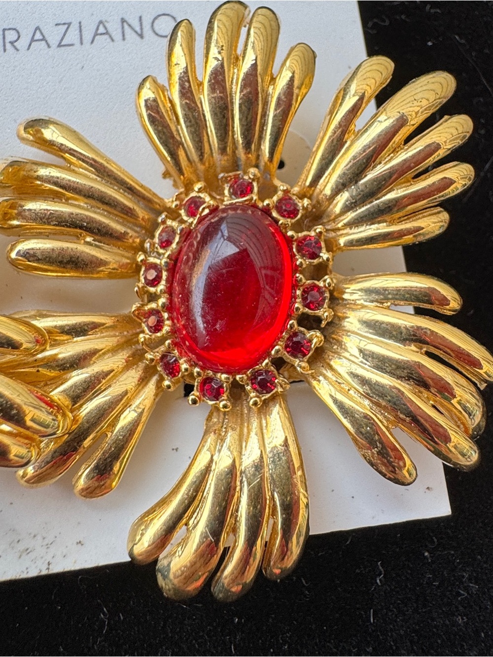 Vintage Graziano Gold-Tone Floral Clip Earrings with Red Cabochon - Picture 3 of 6